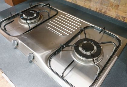 Cooking Ranges (gas/electric, burners, griddles, ovens)